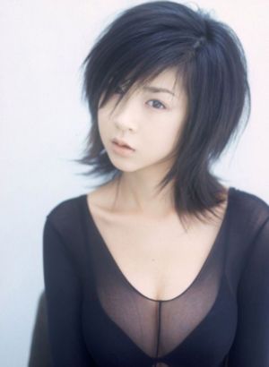 李采潭 妈妈的职业_720超清在线观看